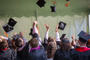 Caro affitti in Italia, la protesta degli studenti!